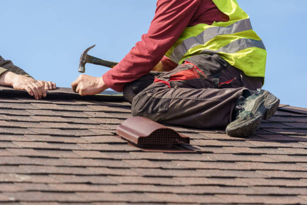 Best Best Roofing Contractors  in Almont, MI